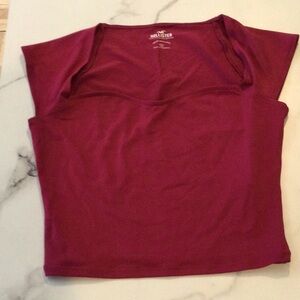 Hollister burgundy crop top, size small